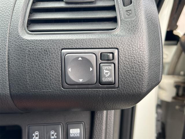 セレナ ライダー ブラックライン S-ハイブリッド Bluetooth 両PSドア 前後ドラレコ 後席モニター ETC付き Rカメラ ブルートゥース ナビTV フルセグ 3列 Sキー iストップ リアオートエアコン 電動格納ミラー 盗難防止システム(32枚目)