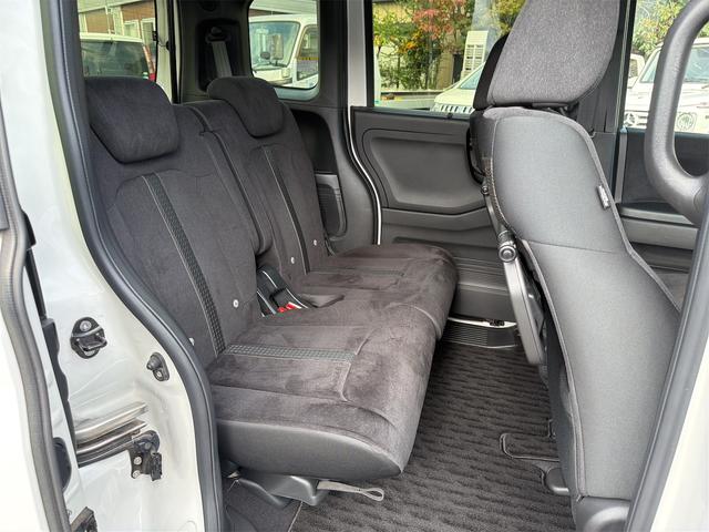 Ｎ－ＢＯＸカスタム Ｌ　両席電動スライドドア　ＢＴ接続　前後ドライブレコーダー　ナビＴＶ　禁煙　車線逸脱警報装置　リアカメ　ＥＴＣ　スマキー　フルセグＴＶ　クルーズコントロール　Ａストップ　誤発進抑制装置　ＵＳＢ　Ｐソナー（9枚目）