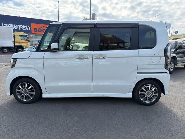 Ｎ－ＢＯＸカスタム Ｌ　両席電動スライドドア　ＢＴ接続　前後ドライブレコーダー　ナビＴＶ　禁煙　車線逸脱警報装置　リアカメ　ＥＴＣ　スマキー　フルセグＴＶ　クルーズコントロール　Ａストップ　誤発進抑制装置　ＵＳＢ　Ｐソナー（13枚目）