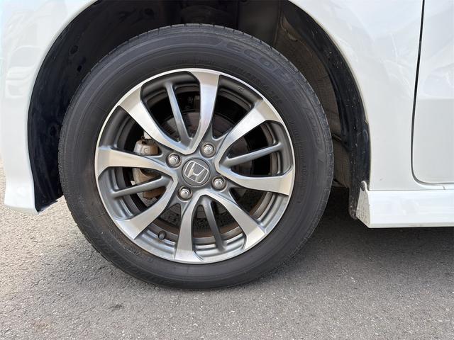 Ｎ－ＢＯＸカスタム Ｌ　両席電動スライドドア　ＢＴ接続　前後ドライブレコーダー　ナビＴＶ　禁煙　車線逸脱警報装置　リアカメ　ＥＴＣ　スマキー　フルセグＴＶ　クルーズコントロール　Ａストップ　誤発進抑制装置　ＵＳＢ　Ｐソナー（24枚目）