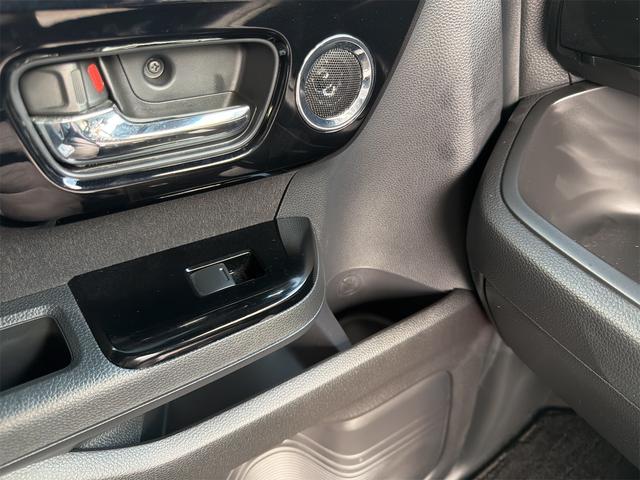 Ｎ－ＢＯＸカスタム Ｌ　両席電動スライドドア　ＢＴ接続　前後ドライブレコーダー　ナビＴＶ　禁煙　車線逸脱警報装置　リアカメ　ＥＴＣ　スマキー　フルセグＴＶ　クルーズコントロール　Ａストップ　誤発進抑制装置　ＵＳＢ　Ｐソナー（51枚目）