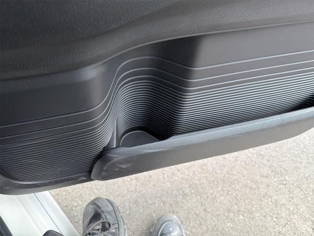 Ｎ－ＢＯＸカスタム Ｌ　両席電動スライドドア　ＢＴ接続　前後ドライブレコーダー　ナビＴＶ　禁煙　車線逸脱警報装置　リアカメ　ＥＴＣ　スマキー　フルセグＴＶ　クルーズコントロール　Ａストップ　誤発進抑制装置　ＵＳＢ　Ｐソナー（58枚目）