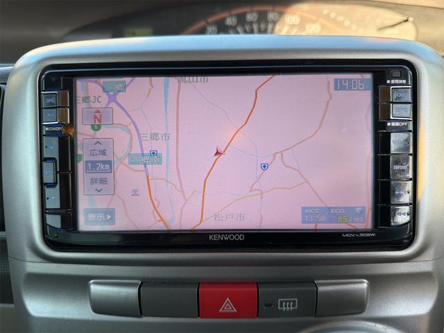 タント Ｘ　ナビ＆ＴＶ　地デジＴＶ　インテリキー　キーフリー　Ｉストップ　電格ドアミラー　ＷエアＢ　フルオートエアコン　スライドドア　パワーステアリング　パワーウインド　ＡＢＳ　盗難防止アラーム　衝突安全ボディ（7枚目）