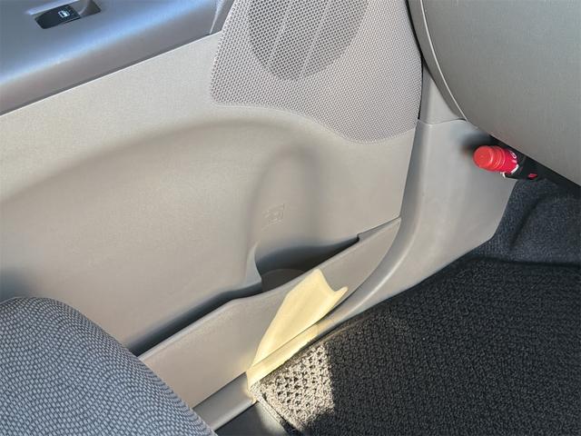 タント Ｘ　ナビ＆ＴＶ　地デジＴＶ　インテリキー　キーフリー　Ｉストップ　電格ドアミラー　ＷエアＢ　フルオートエアコン　スライドドア　パワーステアリング　パワーウインド　ＡＢＳ　盗難防止アラーム　衝突安全ボディ（41枚目）