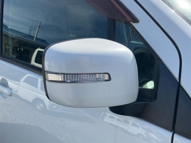 ワゴンＲ ＦＸリミテッド　インパネオートマ　純正アルミ　プッシュスタート　純正ＣＤ　車検付き（10枚目）