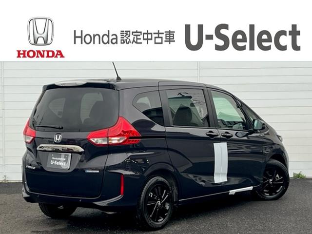 ハイブリッド・Ｇブラックスタイル　登録済未使用車　ＨｏｎｄａＳＥＮＳＩＮＧ　両側パワースライドドア　シートヒーター　ＬＥＤヘッドライト　純正１５インチアルミホイール　ウォークスルー　３列シート　ＥＴＣ　禁煙車　　クルーズコントロール(6枚目)