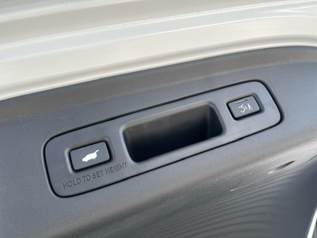 ＺＲ－Ｖ Ｚ　純正ナビ　ＥＴＣ　ドライブレコーダー前後　全方位カメラ　ＨｏｎｄａＳＥＮＳＩＮＧ　ＨｏｎｄａＣＯＮＮＥＣＴ　衝突軽減ブレーキ　ブレーキ　ＬＥＤヘッドライト　電動シート　純正アルミホイール（50枚目）