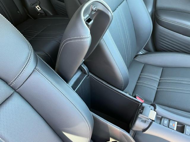 ＺＲ－Ｖ Ｚ　純正ナビ　ＥＴＣ　ドライブレコーダー前後　全方位カメラ　ＨｏｎｄａＳＥＮＳＩＮＧ　ＨｏｎｄａＣＯＮＮＥＣＴ　衝突軽減ブレーキ　ブレーキ　ＬＥＤヘッドライト　電動シート　純正アルミホイール（56枚目）