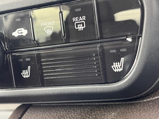 Ｎ－ＢＯＸ Ｌ　純正ナビ　バックカメラ　シートヒーター　両側パワースライドドア　ドライブレコーダー前後　ＨｏｎｄａＳＥＮＳＩＮＧ　衝突軽減ブレーキ　ＣＤ・ＤＶＤ再生　Ｂｌｕｅｔｏｏｔｈ　ＬＥＤヘッドライト（12枚目）