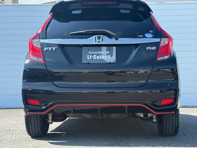フィット ＲＳ　ホンダセンシング　６ＭＴ　純正ナビ　バックカメラ　ＥＴＣ　ＨｏｎｄａＳＥＮＳＩＮＧ　クルーズコントロール　衝突軽減ブレーキ　ＣＤ・ＤＶＤ再生　Ｂｌｕｅｔｏｏｔｈ　ＡＭ／ＦＭ　ＬＥＤヘッドライト　純正アルミホイール（43枚目）