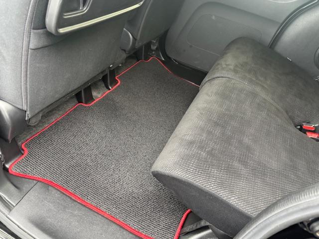 Ｎ－ＢＯＸ Ｇ　ＳＳパッケージ　純正ナビ　バックカメラ　ＥＴＣ　両側パワースライドドア　シートヒーター　ＣＤ・ＤＶＤ再生　Ｂｌｕｅｔｏｏｔｈ　Ｈｏｎｄａスマートキー　キーレス　社外アルミホイール（50枚目）