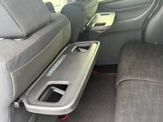 Ｎ－ＢＯＸ Ｇ　ＳＳパッケージ　純正ナビ　バックカメラ　ＥＴＣ　両側パワースライドドア　シートヒーター　ＣＤ・ＤＶＤ再生　Ｂｌｕｅｔｏｏｔｈ　Ｈｏｎｄａスマートキー　キーレス　社外アルミホイール（53枚目）