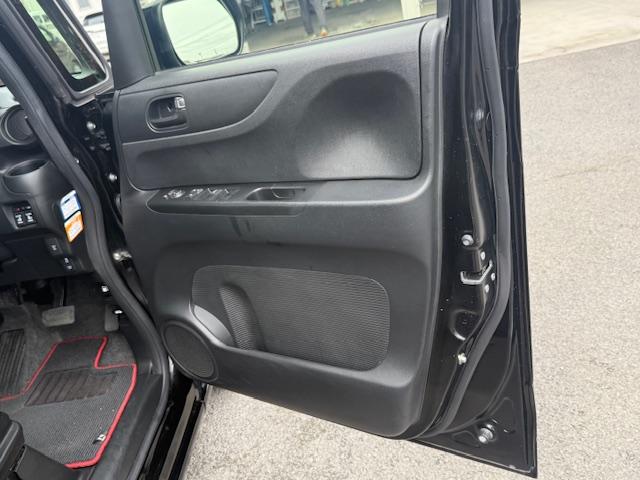 Ｎ－ＢＯＸ Ｇ　ＳＳパッケージ　純正ナビ　バックカメラ　ＥＴＣ　両側パワースライドドア　シートヒーター　ＣＤ・ＤＶＤ再生　Ｂｌｕｅｔｏｏｔｈ　Ｈｏｎｄａスマートキー　キーレス　社外アルミホイール（64枚目）