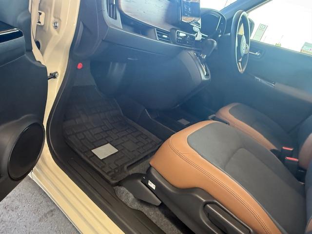 Ｎ－ＯＮＥ オリジナルスタイルプラスアーバン　当社元デモカー　ディスプレイオーディオ　特別仕様車　シートヒーター　ドライブレコーダー　ＨｏｎｄａＳＥＮＳＩＮＧ　ＬＥＤヘッドライト　ＡＭ／ＦＭ　Ｂｌｕｅｔｏｏｔｈ　Ｈｏｎｄａスマートキー　キーレス（38枚目）