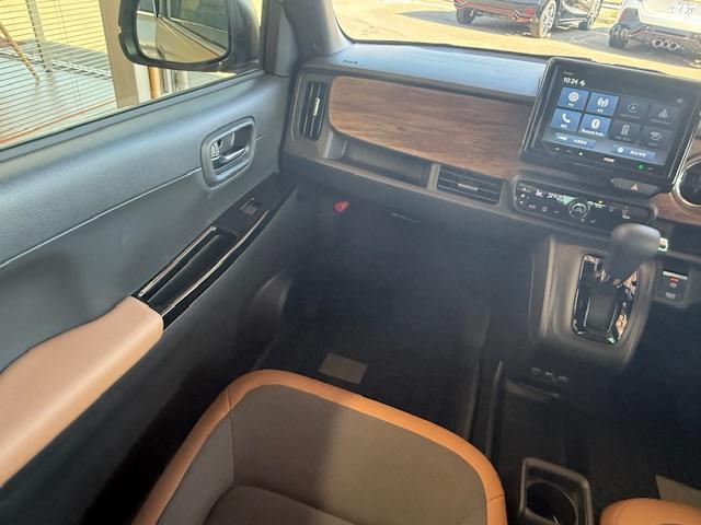 Ｎ－ＯＮＥ オリジナルスタイルプラスアーバン　当社元デモカー　ディスプレイオーディオ　特別仕様車　シートヒーター　ドライブレコーダー　ＨｏｎｄａＳＥＮＳＩＮＧ　ＬＥＤヘッドライト　ＡＭ／ＦＭ　Ｂｌｕｅｔｏｏｔｈ　Ｈｏｎｄａスマートキー　キーレス（67枚目）