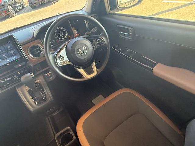 Ｎ－ＯＮＥ オリジナルスタイルプラスアーバン　当社元デモカー　ディスプレイオーディオ　特別仕様車　シートヒーター　ドライブレコーダー　ＨｏｎｄａＳＥＮＳＩＮＧ　ＬＥＤヘッドライト　ＡＭ／ＦＭ　Ｂｌｕｅｔｏｏｔｈ　Ｈｏｎｄａスマートキー　キーレス（68枚目）