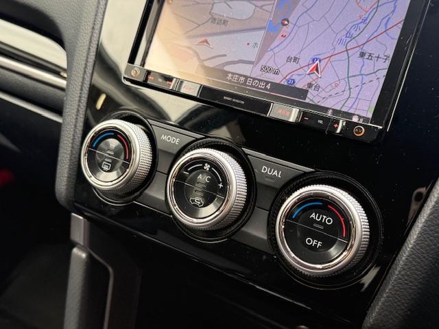 フォレスター 2.0i-L アイサイト 純正ナビ バックカメラ ETC アイサイト 前席シートヒーター 電動シート 純正アルミホイール(17枚目)