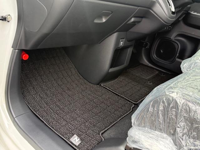 Ｎ－ＷＧＮカスタム Ｌ・ターボ　届け出済み未使用車　いまコレ＋　新品ディスプレイオーディオ　新品マットレス　ＨｏｎｄａＳＥＮＳＩＮＧ　ＬＥＤヘッドライト　純正アルミホイール　クルーズコントロール　Ｈｏｎｄａスマートキー　キーレス（36枚目）