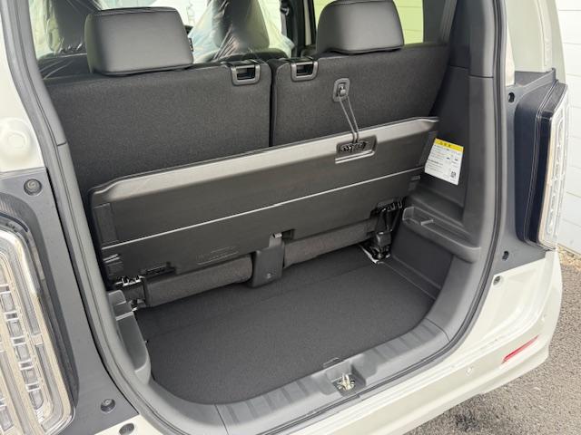 Ｎ－ＷＧＮカスタム Ｌ・ターボ　届け出済み未使用車　いまコレ＋　新品ディスプレイオーディオ　新品マットレス　ＨｏｎｄａＳＥＮＳＩＮＧ　ＬＥＤヘッドライト　純正アルミホイール　クルーズコントロール　Ｈｏｎｄａスマートキー　キーレス（66枚目）