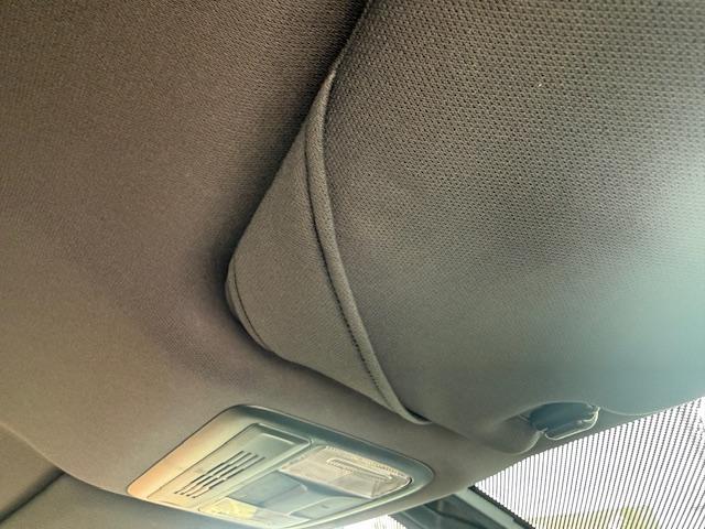 シビック ハッチバック　純正ナビ　バックカメラ　ＥＴＣ　シートヒーター　ＣＤ・ＤＶＤ再生　Ｂｌｕｅｔｏｏｔｈ　ＬＥＤヘッドライト　純正アルミホイール　Ｈｏｎｄａスマートキー　キーレス（26枚目）