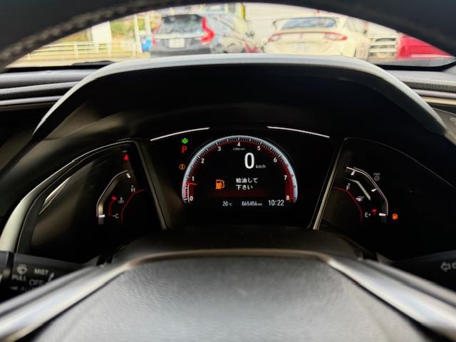 シビック ハッチバック　純正ナビ　バックカメラ　ＥＴＣ　シートヒーター　ＣＤ・ＤＶＤ再生　Ｂｌｕｅｔｏｏｔｈ　ＬＥＤヘッドライト　純正アルミホイール　Ｈｏｎｄａスマートキー　キーレス（29枚目）