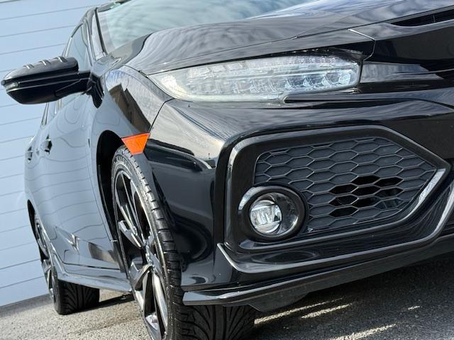 シビック ハッチバック　純正ナビ　バックカメラ　ＥＴＣ　シートヒーター　ＣＤ・ＤＶＤ再生　Ｂｌｕｅｔｏｏｔｈ　ＬＥＤヘッドライト　純正アルミホイール　Ｈｏｎｄａスマートキー　キーレス（48枚目）