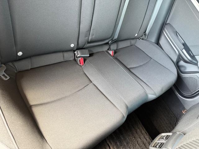 シビック ハッチバック　純正ナビ　バックカメラ　ＥＴＣ　シートヒーター　ＣＤ・ＤＶＤ再生　Ｂｌｕｅｔｏｏｔｈ　ＬＥＤヘッドライト　純正アルミホイール　Ｈｏｎｄａスマートキー　キーレス（54枚目）