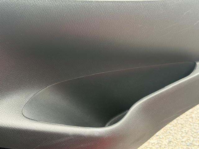 【フロントドアポケット】