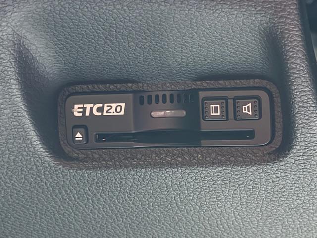 シビック タイプR 社外ナビ バックカメラ 6MT ETC ドライブレコーダー前後 CD・DVD再生 Bluetooth LEDヘッドライト HondaSENSING 純正アルミホイール bremboキャリパー(9枚目)