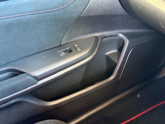 シビック タイプR 社外ナビ バックカメラ 6MT ETC ドライブレコーダー前後 CD・DVD再生 Bluetooth LEDヘッドライト HondaSENSING 純正アルミホイール bremboキャリパー(38枚目)