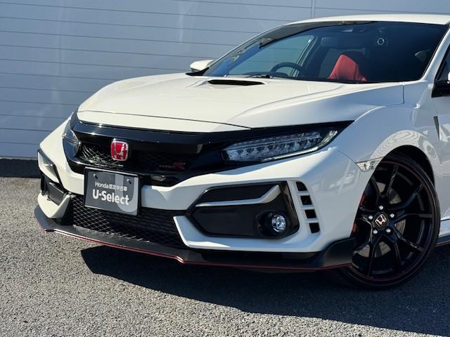 シビック タイプR 社外ナビ バックカメラ 6MT ETC ドライブレコーダー前後 CD・DVD再生 Bluetooth LEDヘッドライト HondaSENSING 純正アルミホイール bremboキャリパー(48枚目)