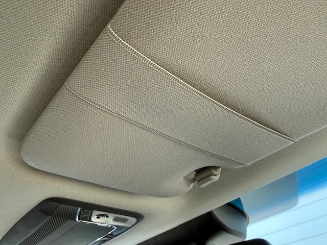 ヴェゼル ハイブリッドZ・ホンダセンシング 純正ナビ バックカメラ ETC ドライブレコーダー前後 シートヒーター 衝突軽減ブレーキ HondaSENSING CD・DVD再生 Bluetooth AM/FM LEDヘッドライト 純正AW(27枚目)