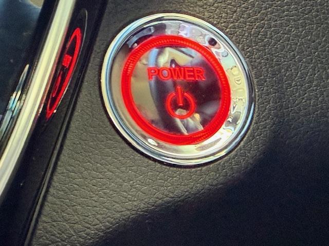 ヴェゼル ハイブリッドZ・ホンダセンシング 純正ナビ バックカメラ ETC ドライブレコーダー前後 シートヒーター 衝突軽減ブレーキ HondaSENSING CD・DVD再生 Bluetooth AM/FM LEDヘッドライト 純正AW(28枚目)