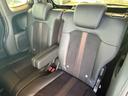 後部座席も気になるようなキズ・汚れやヘタリ等の大きなダメージもなく綺麗な状態です。