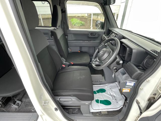 Ｎ－ＶＡＮ Ｇ　Ｎ－ＶＡＮ用ルーフラック　ハロゲンヘッドライト　フルオートエアコン　テールゲートストラップ　ドアバイザー　アイドリングトップ機能　純正ラジオ　運転席・助手席パワーウィンドウ（12枚目）
