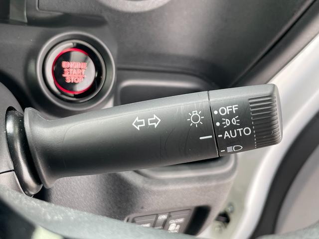 Ｎ－ＢＯＸカスタム ベースグレード　元デモカー　禁煙車　マルチビューカメラ　ドラレコ　両側ＰＳＤ　純正ナビ　Ｂカメ　ホンダセンシング　ホンダコネクト　クルーズコントロール　ＬＥＤヘッドライト　シートバックテーブル　シートヒーター（25枚目）
