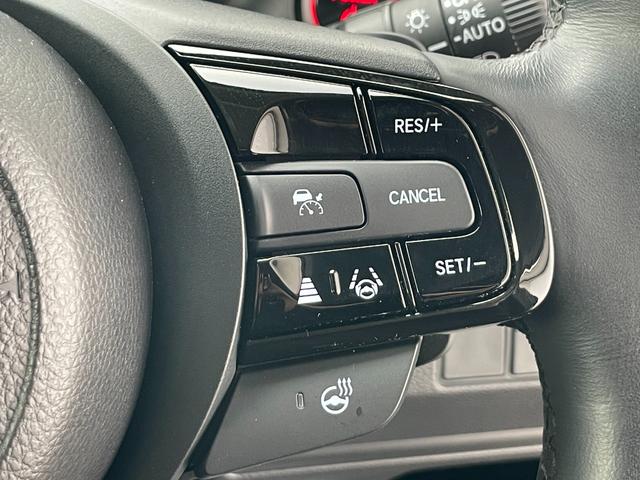ヴェゼル ｅ：ＨＥＶＺ　ブラインドスポットインフォメーション　ステアリングヒーター　前席シートヒーター　ホンダセンシング　ホンダコネクト　クルーズコントロール　ＥＴＣ　純正ナビ　Ｂカメ　ワイヤレス充電器（23枚目）