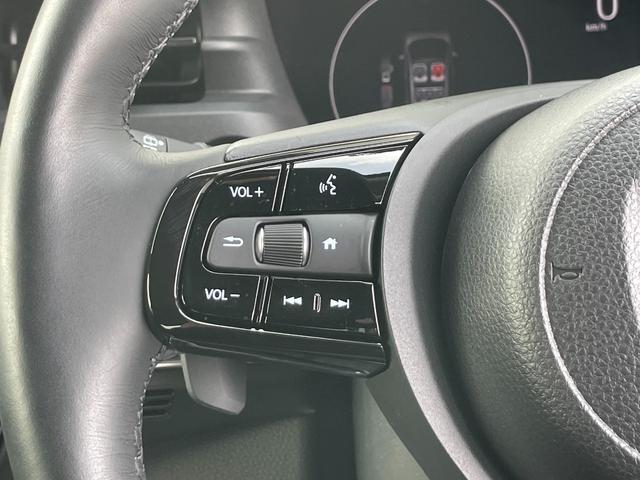 ヴェゼル ｅ：ＨＥＶＺ　ホンダコネクト　ホンダセンシング　ステアリングヒーター　前席シートヒーター　ＥＴＣ　クルーズコントロール　ハンズフリーアクセスパワーテールゲート（予約クローズ機能付）　ブラインドスポットインフォメーシ（19枚目）