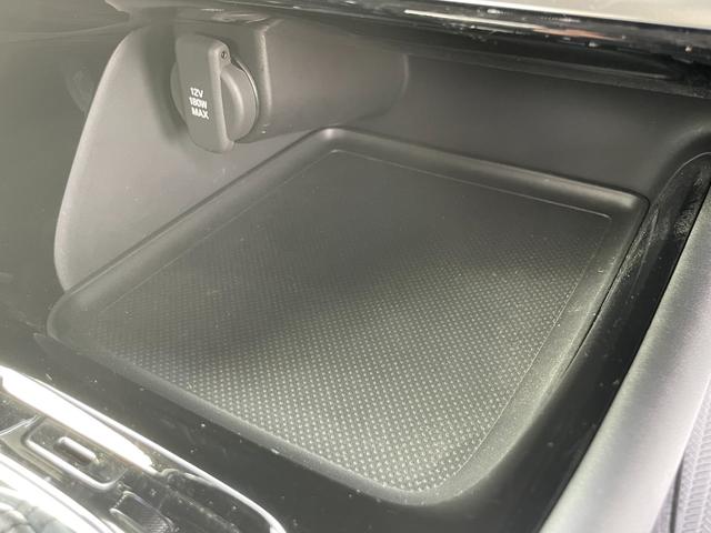 ヴェゼル ｅ：ＨＥＶＺ　ホンダコネクト　ホンダセンシング　ステアリングヒーター　前席シートヒーター　ＥＴＣ　クルーズコントロール　ハンズフリーアクセスパワーテールゲート（予約クローズ機能付）　ブラインドスポットインフォメーシ（31枚目）