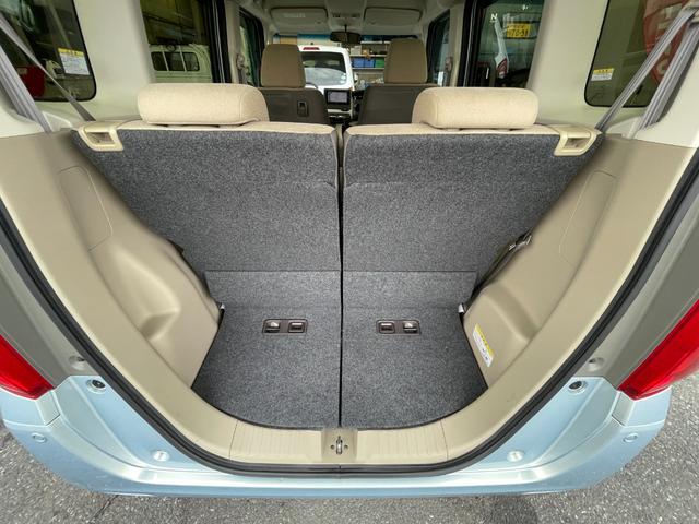 N-BOX G・Lホンダセンシング ETC アイドリングストップ スマートキー 純正ナビ Bカメ LEDヘッドライト クルーズコントロール 衝突軽減ブレーキ 急速充電対応のUSBジャック フルオートエアコン(16枚目)