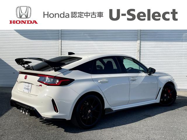 シビック タイプＲ　前後ドラレコ　ＥＴＣ　６速ＭＴ　純正ナビ　Ｂカメ　ホンダセンシング　ホンダコネクト　クルーズコントロール　ＬＥＤヘッドライト　ブラインドスポットインフォメーション（6枚目）