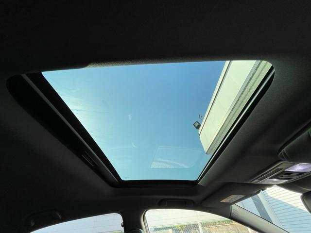 シビック ハッチバック サンルーフ 前後ドラレコ 前席シートヒーター ETC レザーシート ホンダセンシング クルーズコントロール LEDヘッドライト スマートキー 純正ナビ Bカメ(2枚目)