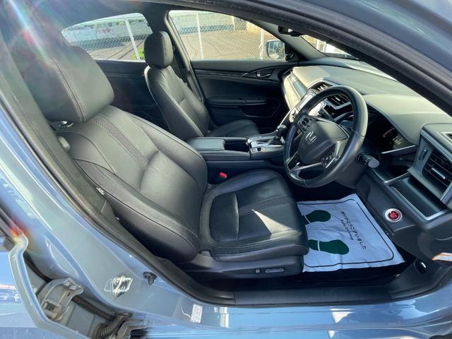 シビック ハッチバック サンルーフ 前後ドラレコ 前席シートヒーター ETC レザーシート ホンダセンシング クルーズコントロール LEDヘッドライト スマートキー 純正ナビ Bカメ(13枚目)