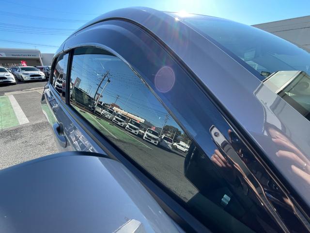 ヴェゼル e:HEVZ 元デモカー 禁煙車 ワンオーナー ドラレコ マルチビューカメラ ステアリングヒーター 前席シートヒーター ホンダセンシング ホンダコネクト ブラインドスポットインフォメーション ETC 純正ナビ(27枚目)