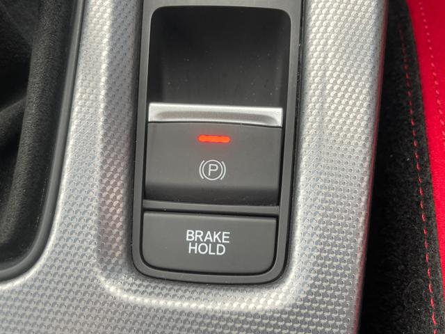 シビック タイプR ホンダセンシング ホンダコネクト 6速MT ETC クルーズコントロール LEDヘッドライト ブラインドスポットインフォメーション 純正ナビ Bカメ(11枚目)