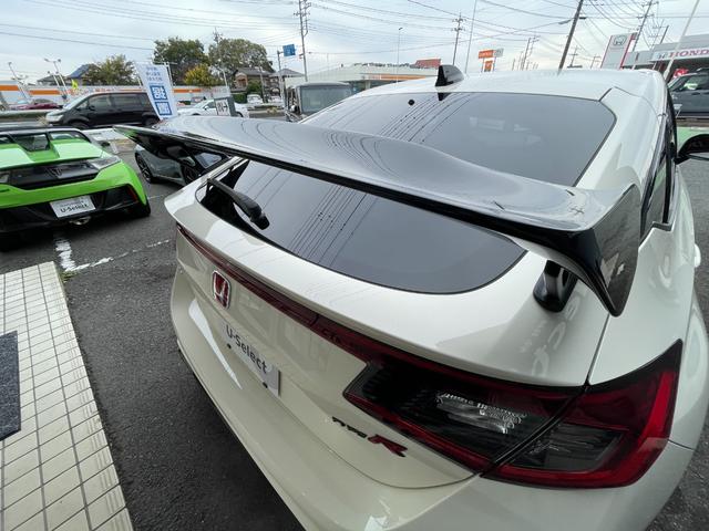 シビック タイプR ホンダセンシング ホンダコネクト 6速MT ETC クルーズコントロール LEDヘッドライト ブラインドスポットインフォメーション 純正ナビ Bカメ(32枚目)