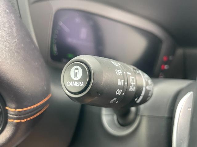 ZR-V e:HEVZ 軽雹害 ホンダセンシング ホンダコネクト マルチビューカメラ ステアリングヒーター 前席シートヒーター ブラインドスポットインフォメーション BOSEプレミアムサウンドシステム ETC 純正ナビ(2枚目)