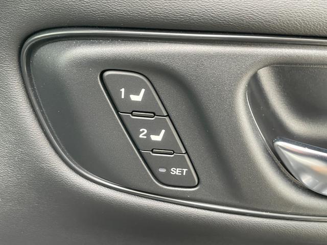 ZR-V e:HEVZ 軽雹害 ホンダセンシング ホンダコネクト マルチビューカメラ ステアリングヒーター 前席シートヒーター ブラインドスポットインフォメーション BOSEプレミアムサウンドシステム ETC 純正ナビ(15枚目)