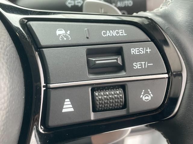 ZR-V e:HEVZ 軽雹害 ホンダセンシング ホンダコネクト マルチビューカメラ ステアリングヒーター 前席シートヒーター ブラインドスポットインフォメーション BOSEプレミアムサウンドシステム ETC 純正ナビ(21枚目)
