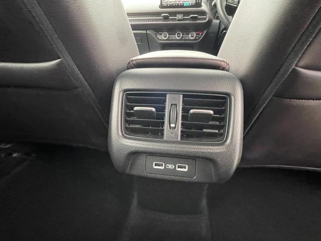 ZR-V e:HEVZ 軽雹害 ホンダセンシング ホンダコネクト マルチビューカメラ ステアリングヒーター 前席シートヒーター ブラインドスポットインフォメーション BOSEプレミアムサウンドシステム ETC 純正ナビ(29枚目)